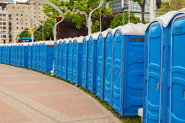Best Construction Site Portable Toilets  in Montclair, VA